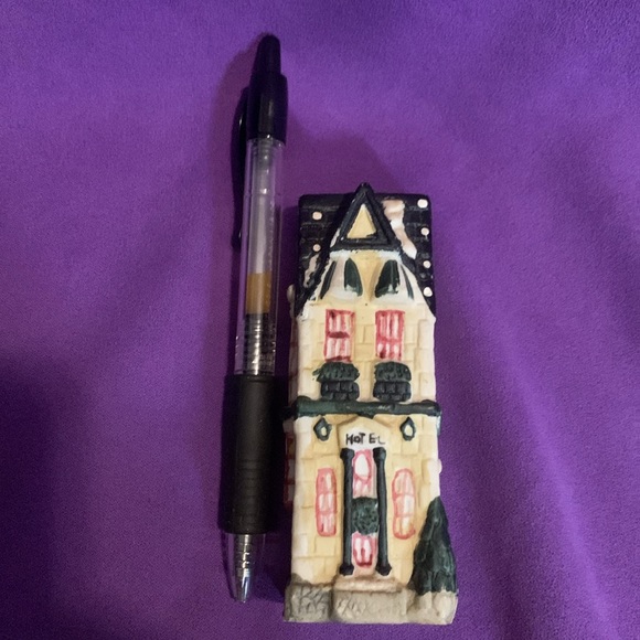 Vintage ceramic mini hotel - Picture 4 of 4